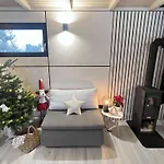Apartmán Domček pod Vežami s vírivkou a krbom, priamo pri Skibuse do Jasnej