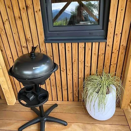 Apartment Domcek Pod Vezami S Virivkou A Grilom, Pri Termalnom Kupalisku Liptovsky Jan