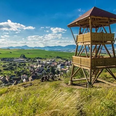 Domcek Pod Vezami S Virivkou A Grilom, Pri Termalnom Kupalisku *