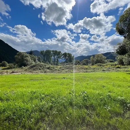 Domček Pod Vežami S Vírivkou A Krbom, Priamo Pri Skibuse Do Jasnej *
