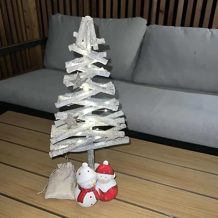 Domček Pod Vežami S Vírivkou A Krbom, Priamo Pri Skibuse Do Jasnej * Liptovský Ján