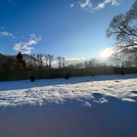아파트 Domcek Pod Vezami S Virivkou A Krbom, Priamo Pri Skibuse Do Jasnej