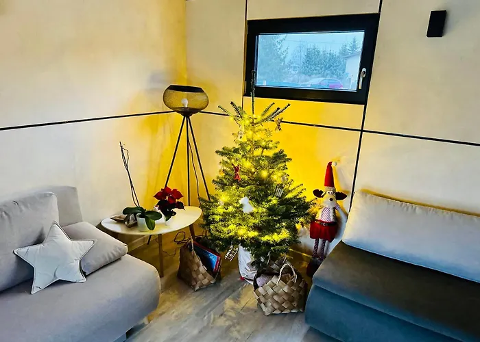 Domcek Pod Vezami S Virivkou A Krbom, Priamo Pri Skibuse Do Jasnej Appartamento *