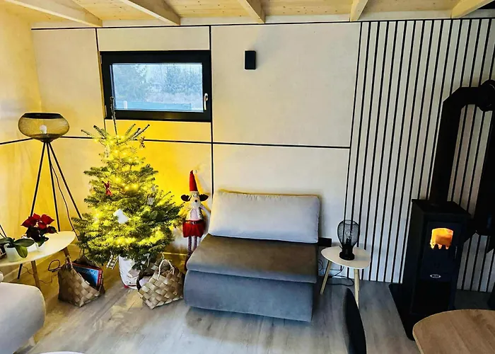 Domcek Pod Vezami S Virivkou A Krbom, Priamo Pri Skibuse Do Jasnej Appartamento *