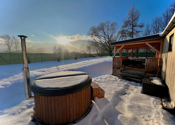 Domcek Pod Vezami S Virivkou A Krbom, Priamo Pri Skibuse Do Jasnej *